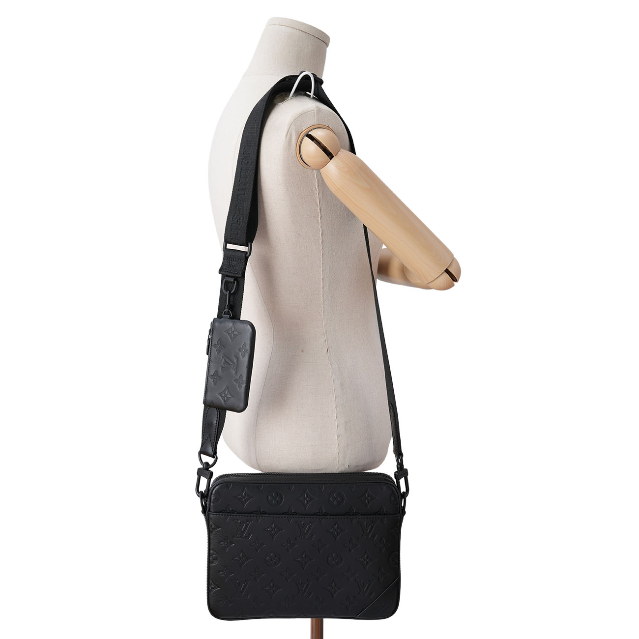 LOUIS VUITTON(USED)루이비통 M69827 모노그램 쉐도우 메신저 크로스백